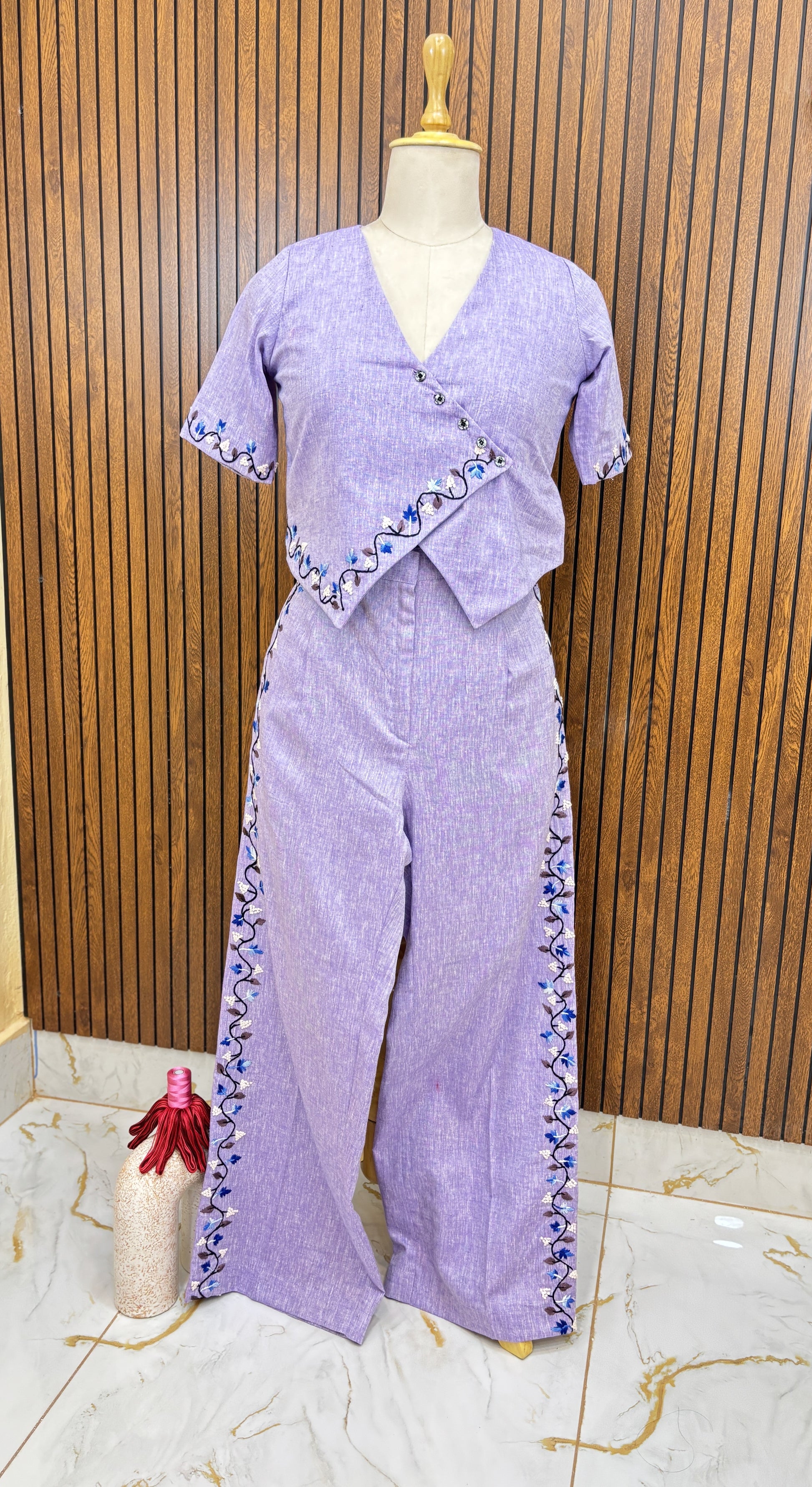 Lavender Hand Embroidered Pure Linen Trouser