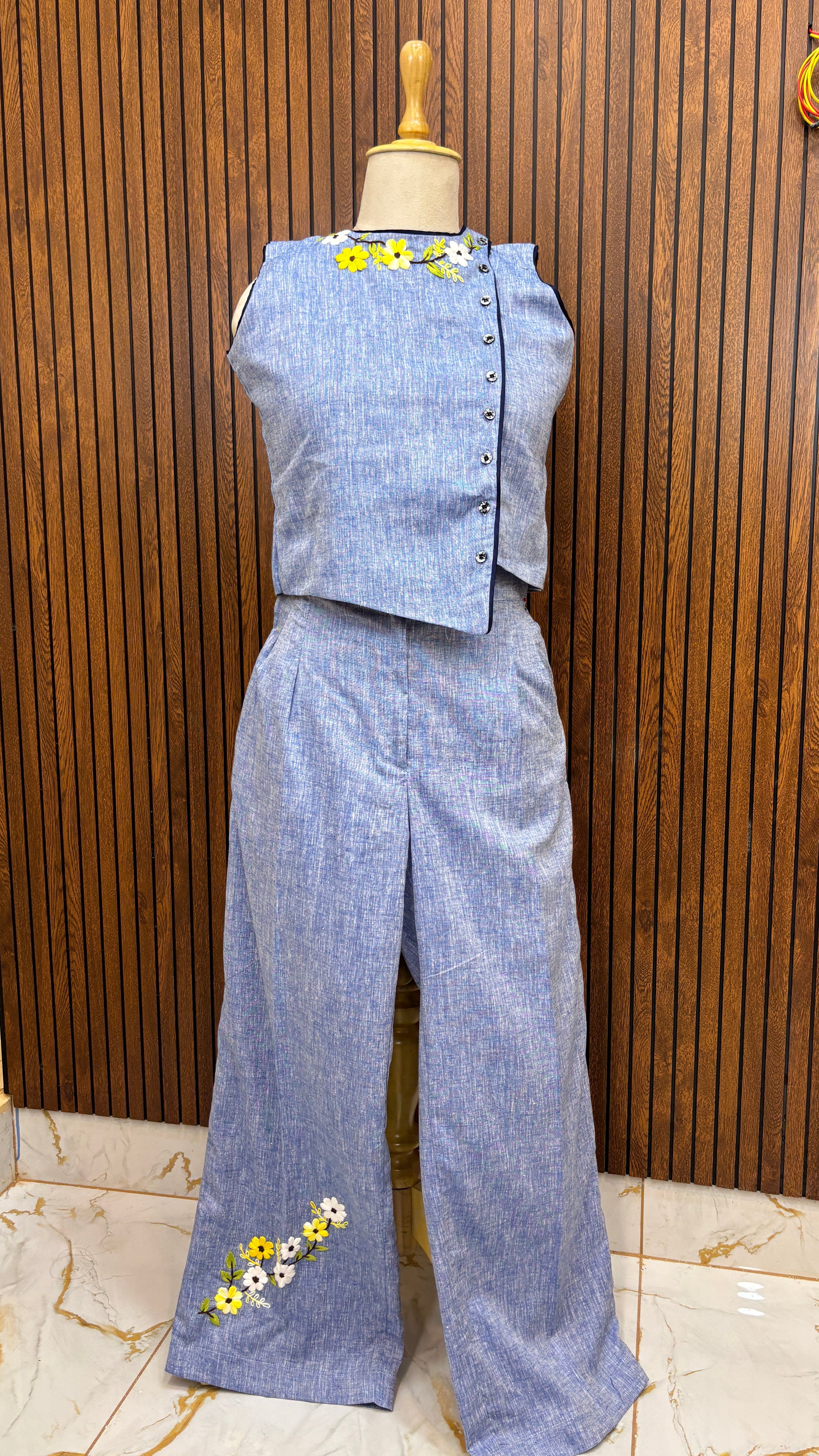 Blue Pure Linen Hand Embroidered Floral Co-ord Set