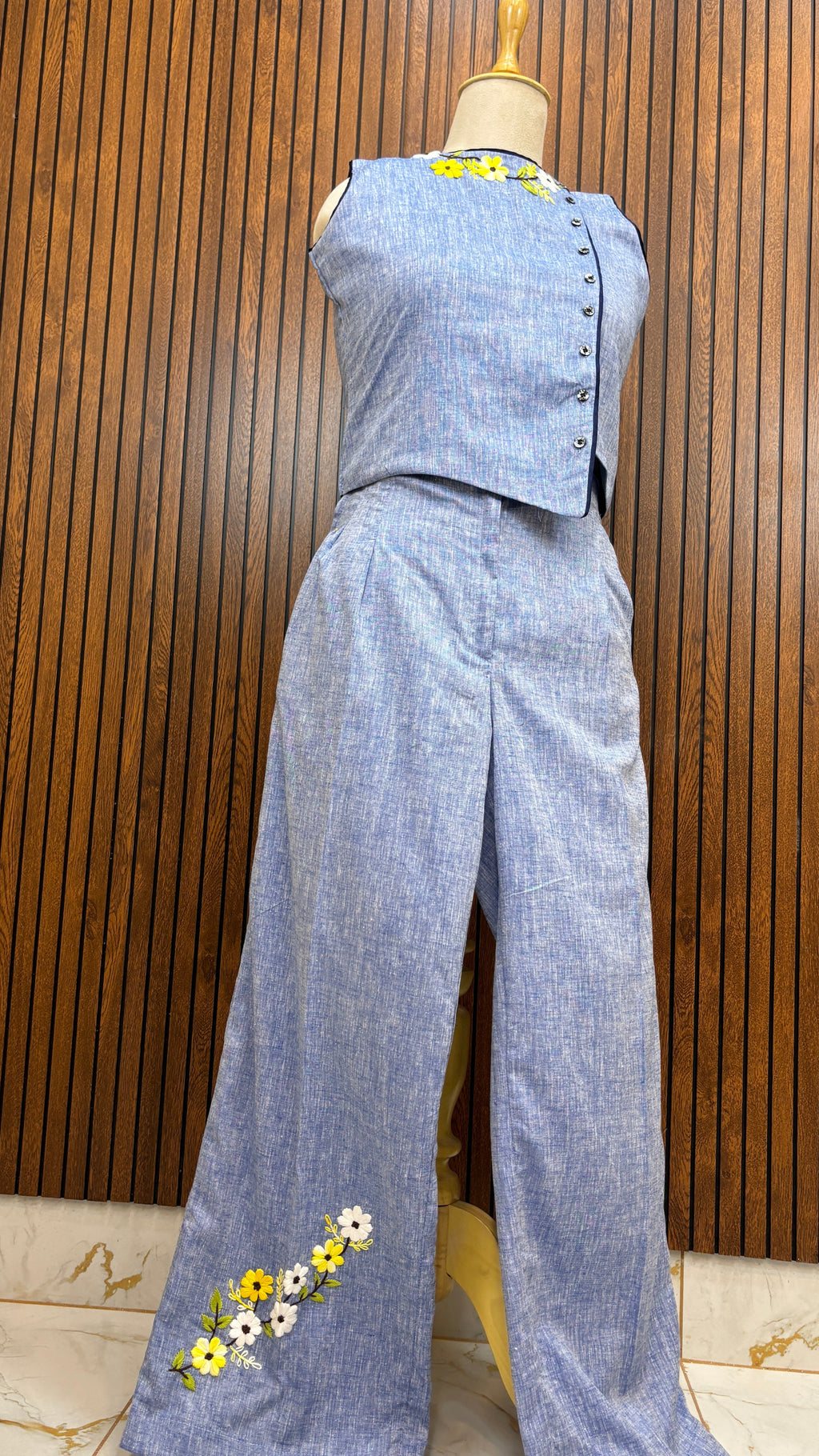 Blue Pure Linen Hand Embroidered Floral Co-ord Set