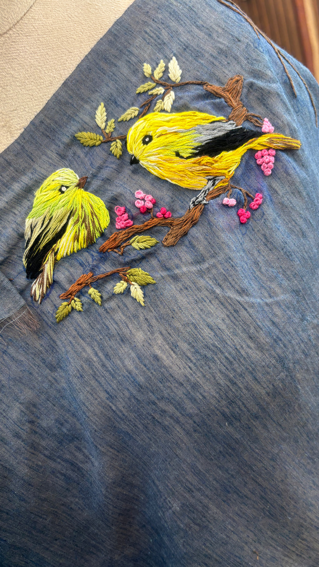 Avian Bloom – Pure Linen Saree with Bird & Floral Embroidery