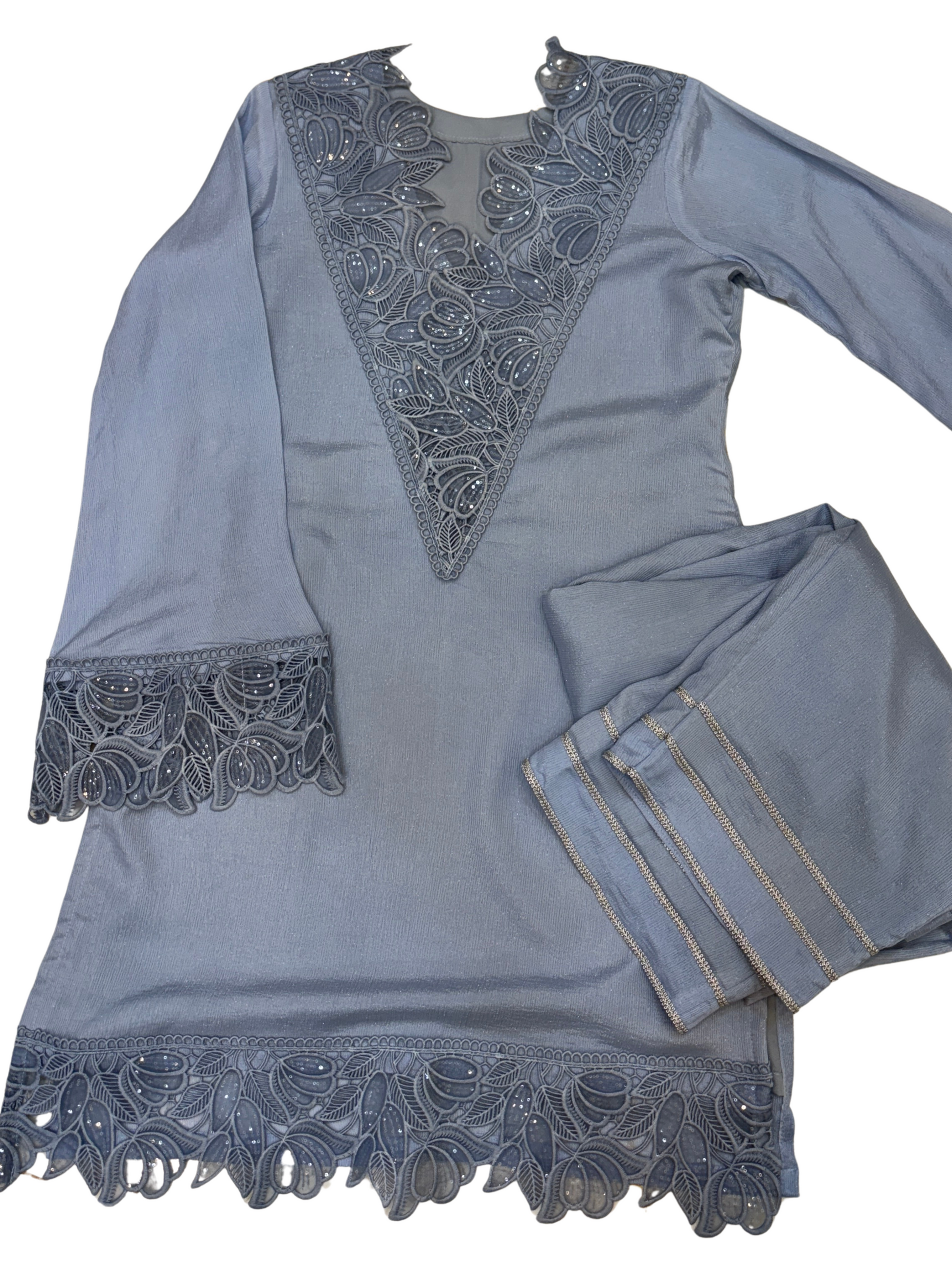 Silver Mist – Lace Accent Kurta Set